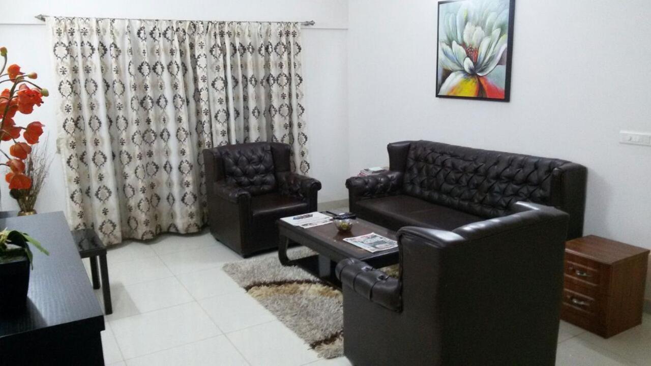 Royal Service Apatment Pimpri-Chinchwad Exterior photo